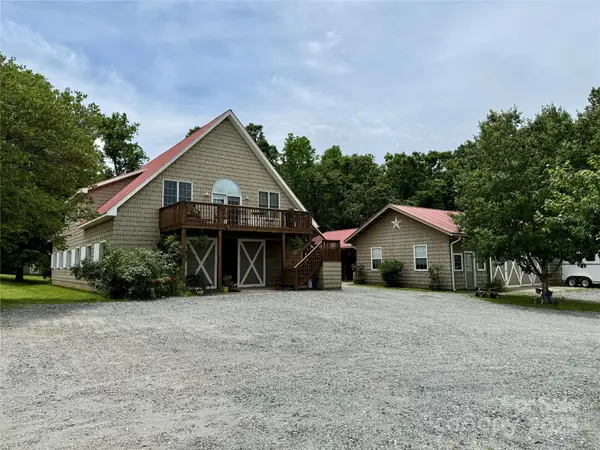 226 John Smith Road, Columbus, NC 28722