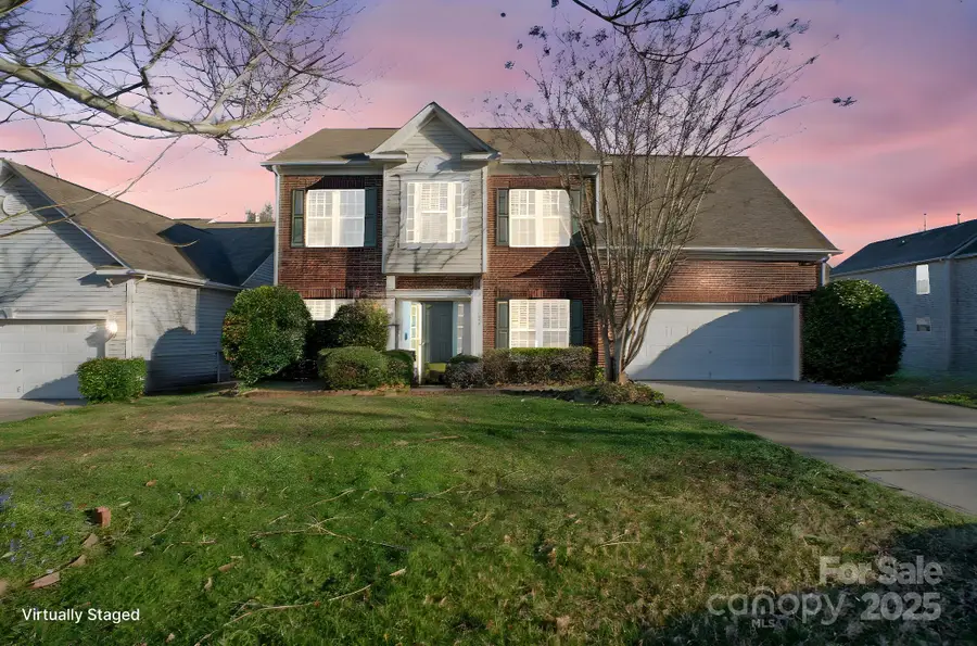 11849 Guildhall Lane, Charlotte, NC 28213 - Image #2