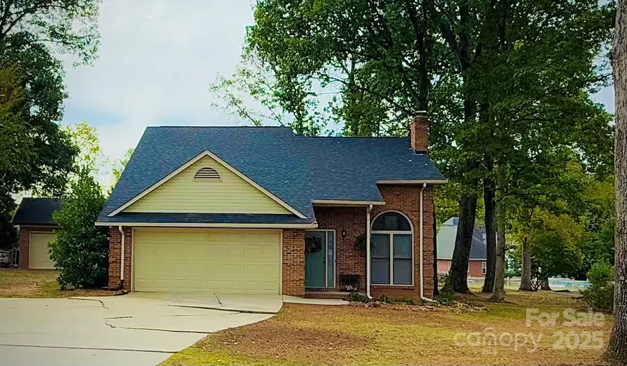 8260 Graham Road, Denver, NC 28037 - Image #2