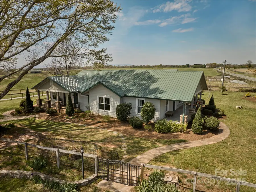 570 Lambs Grill Road, Rutherfordton, NC 28139 - Image #2