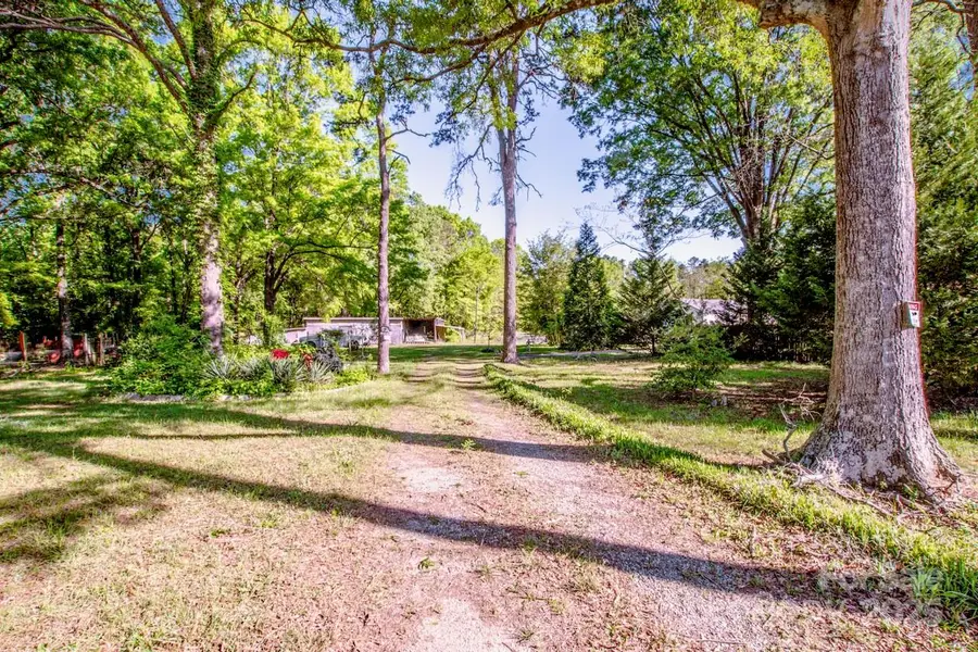 524 Dawn Circle, Charlotte, NC 28213 - Image #2