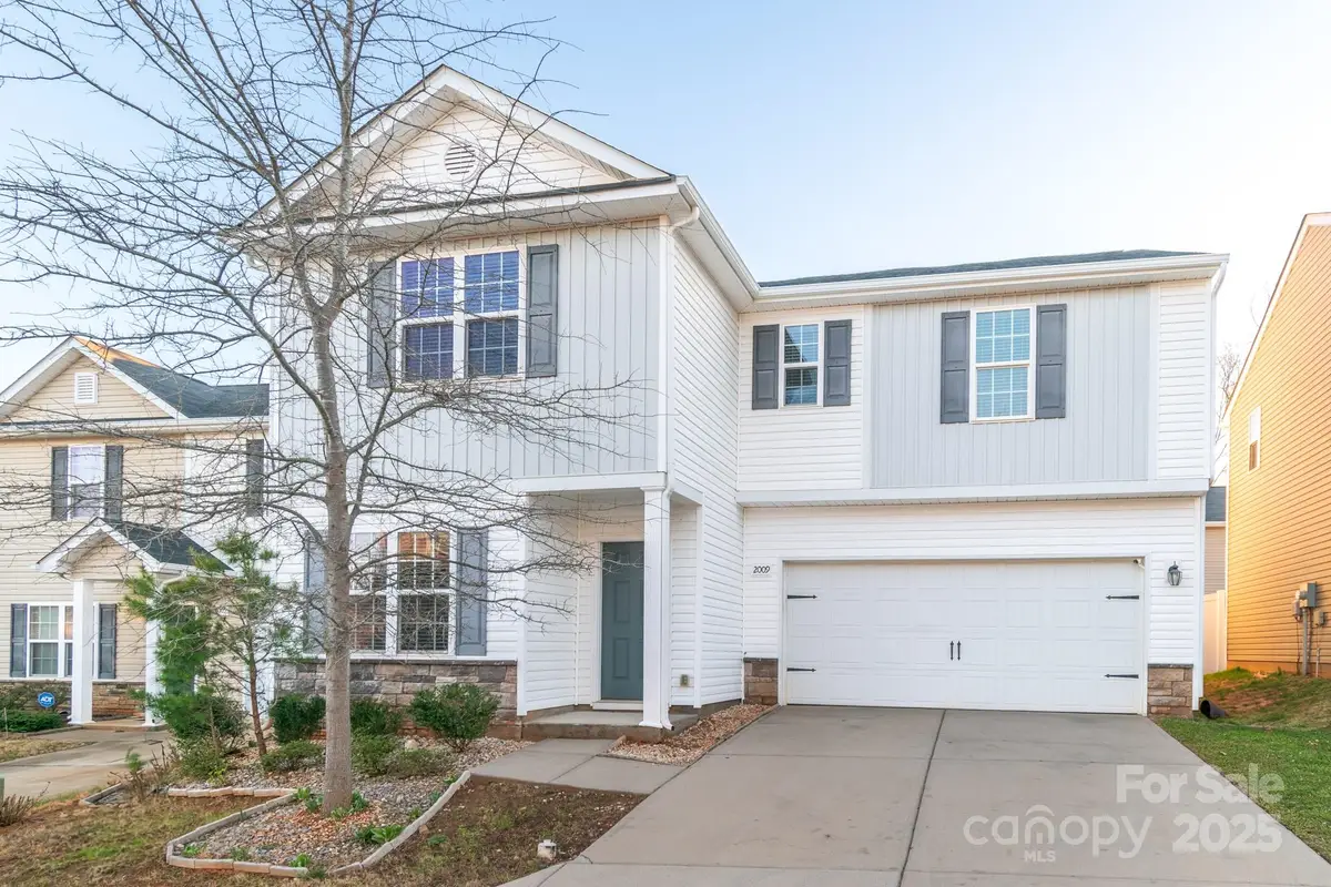 2009 Amos Oaks Lane, Charlotte, NC 28215 - Image #1
