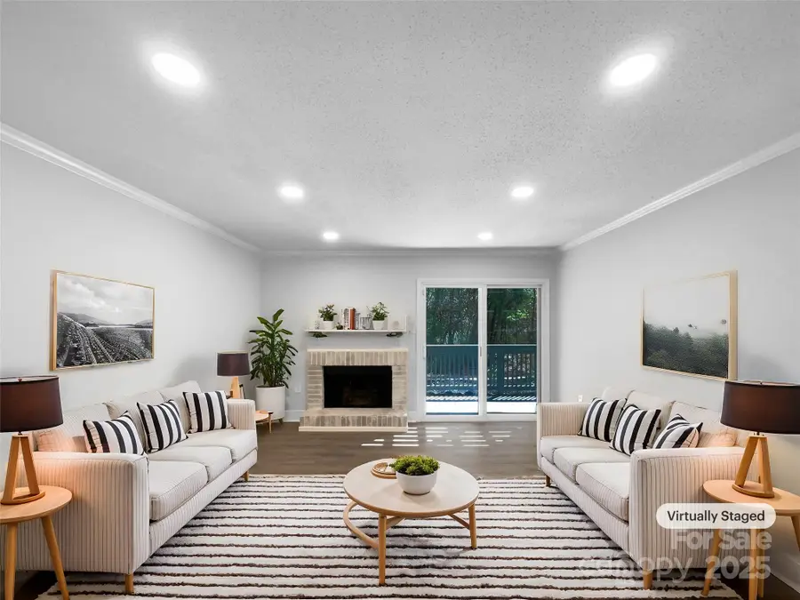 4936 Sardis Road #B, Charlotte, NC 28270 - Image #2