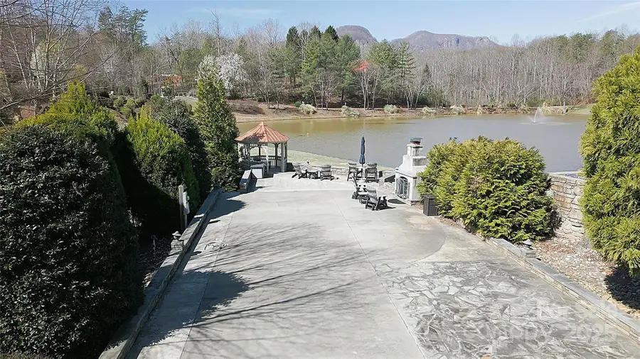 116 Cornell Circle, Lake Lure, NC 28746 - Image #2