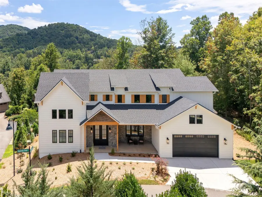 11 Magnolia View Trail, Asheville, NC 28804 - Image #3
