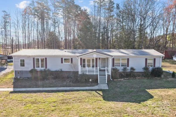 125 S Main Street, Waco, NC 28114