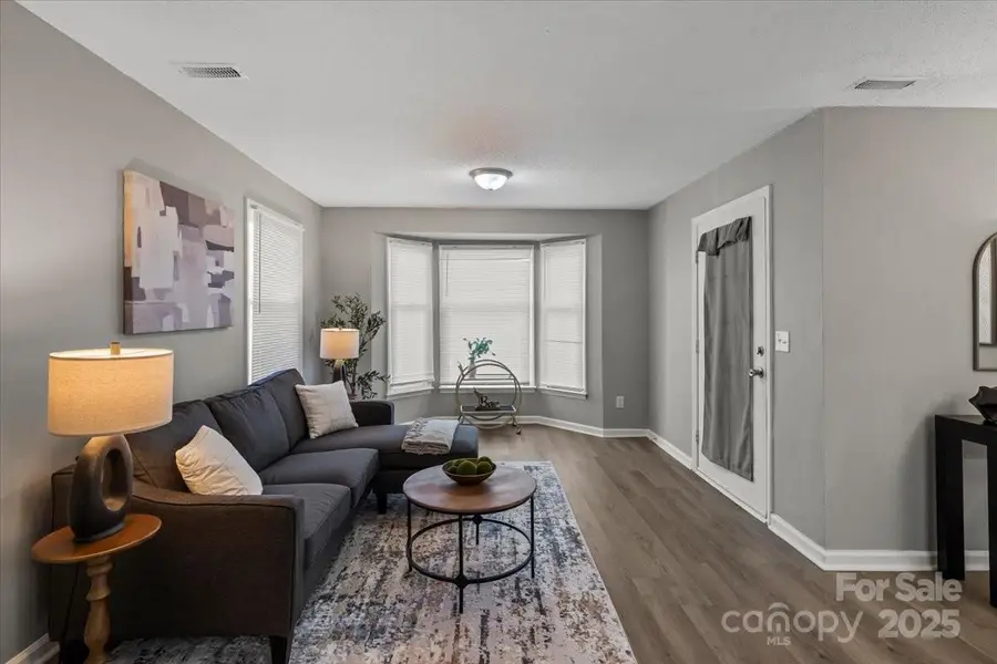 6224 Rosecroft Drive, Charlotte, NC 28215 - Image #3