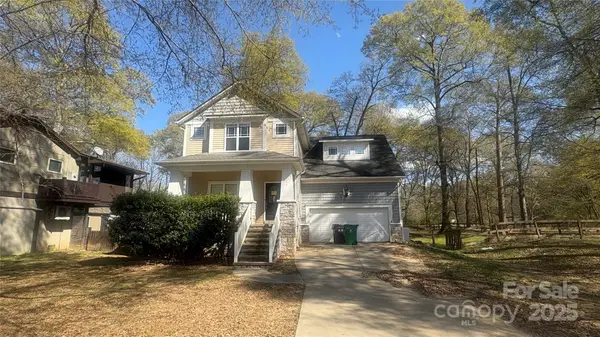 1134 Riverside Drive, Charlotte, NC 28214