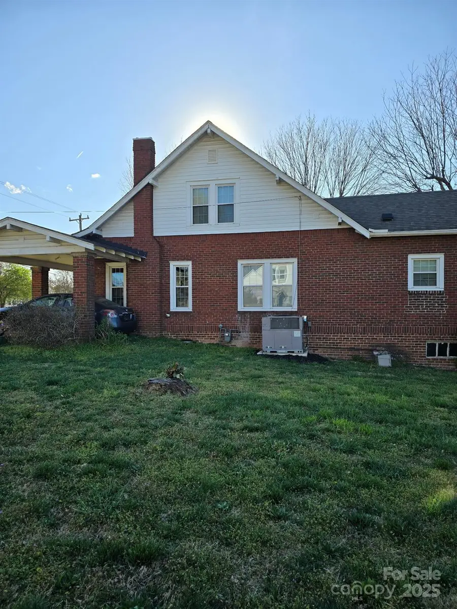 307 Gold Hill Avenue, Rockwell, NC 28138 - Image #2