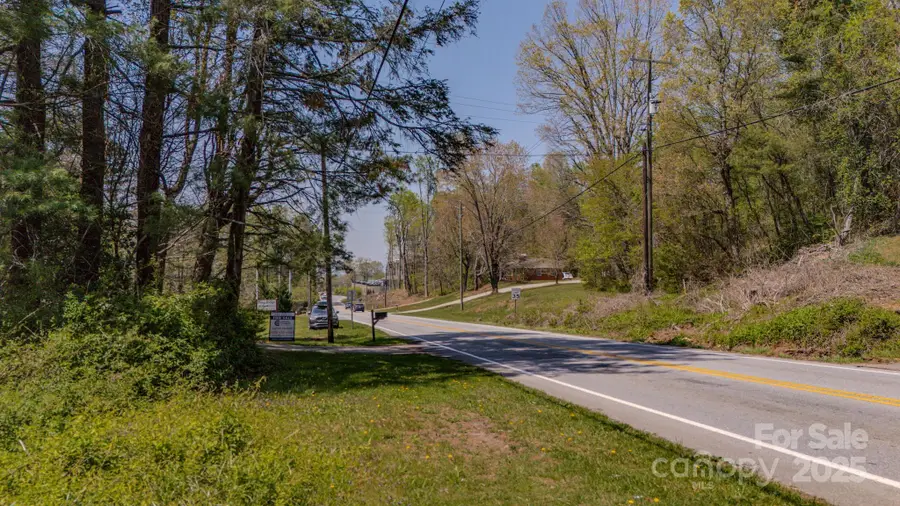 105 Mills Gap Road, Asheville, NC 28803 - Image #3