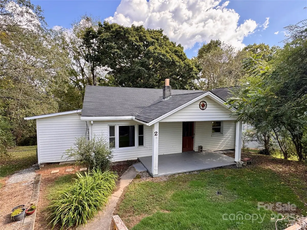 2 Evergreen Avenue, Asheville, NC 28806 - Image #1