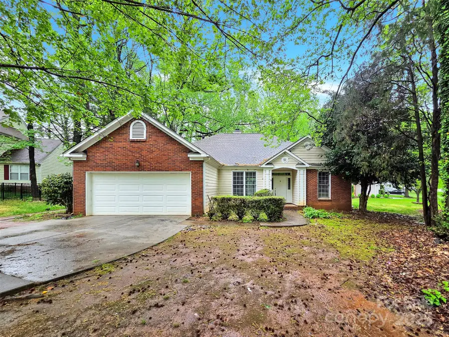 6520 White Pine Lane, Charlotte, NC 28262 - #2