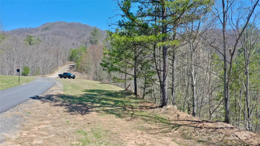 G1 Hampshire Drive E #G1, Whittier, NC 28789 - Image #3