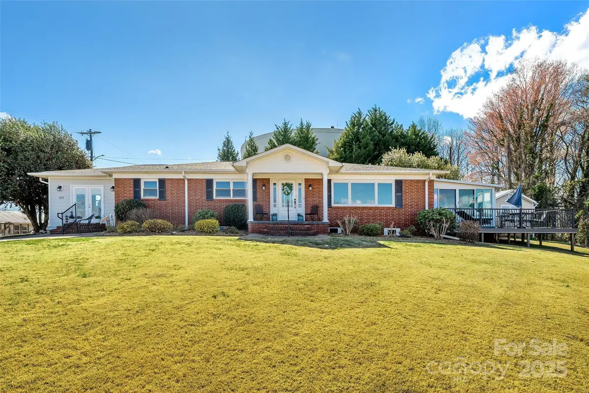 100 Summit Street, Marion, NC 28752 - #1