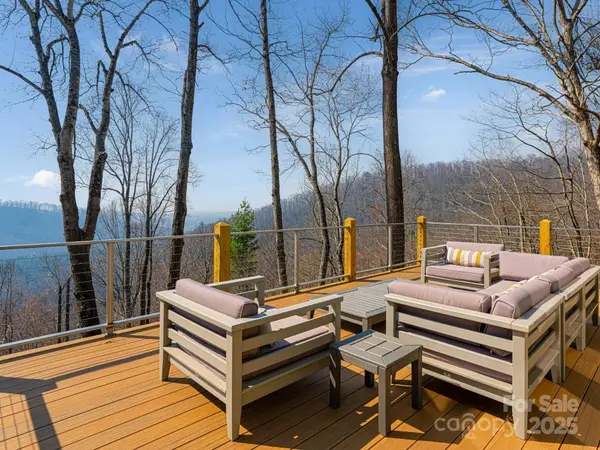 5 Powder Ridge Drive, Asheville, NC 28803