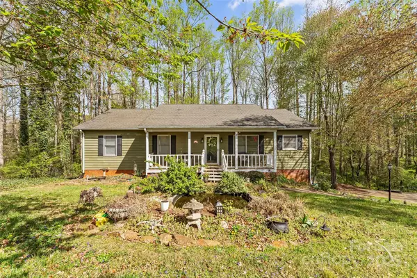 4896 Birch Circle, Hickory, NC 28602