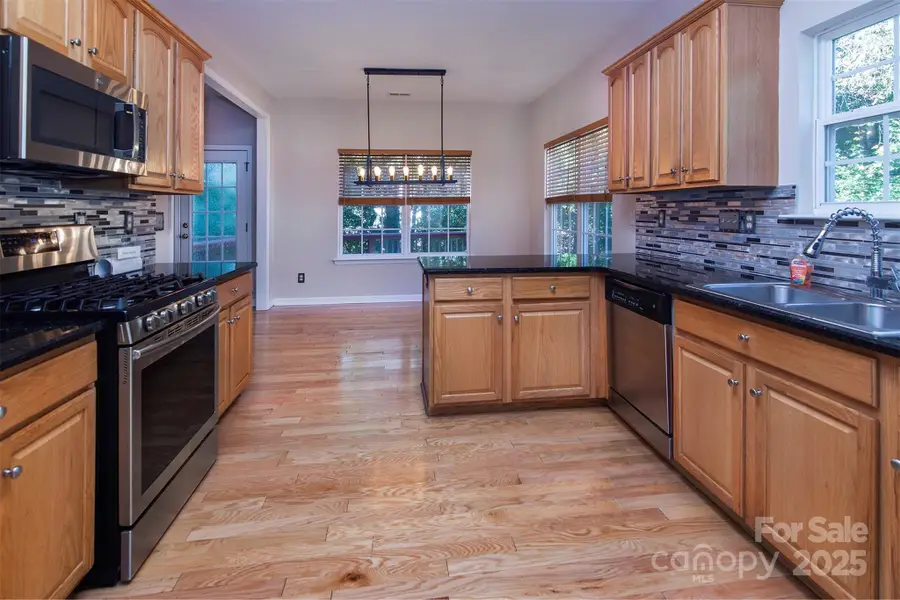 8619 Delamere Lane, Charlotte, NC 28269 - Image #3