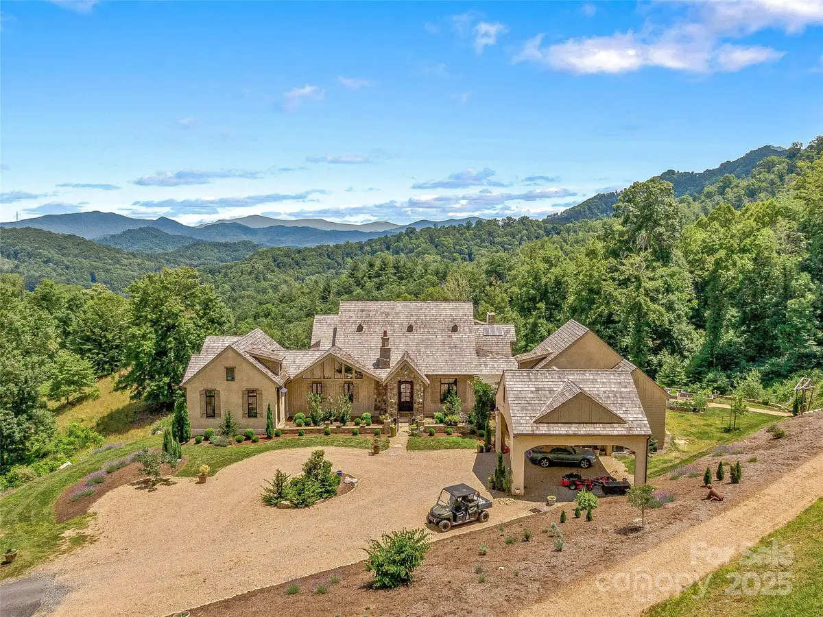 384 Doan Town Road, Burnsville, NC 28714 - Image #1