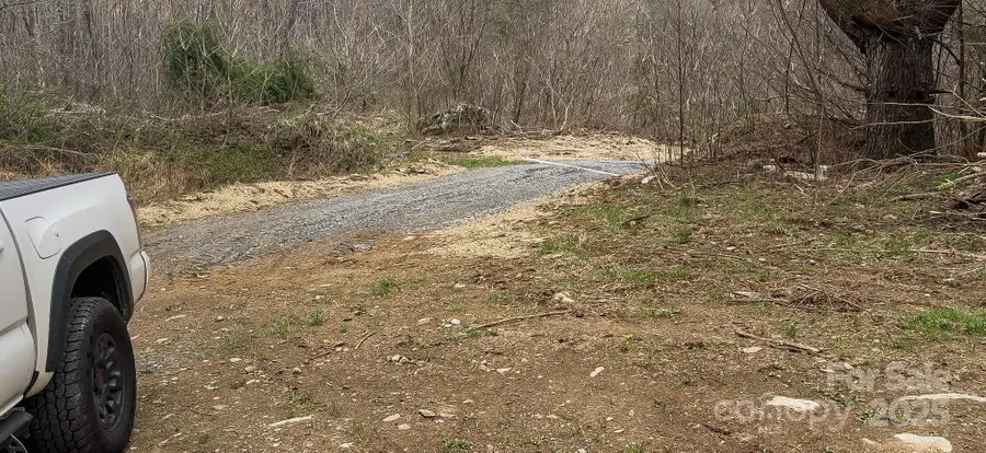 902 Spillcorn Road, Marshall, NC 28753 - Image #2