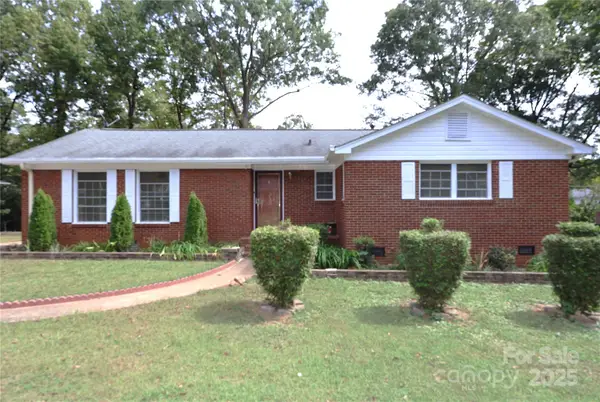 3220 Wiseman Drive, Charlotte, NC 28227