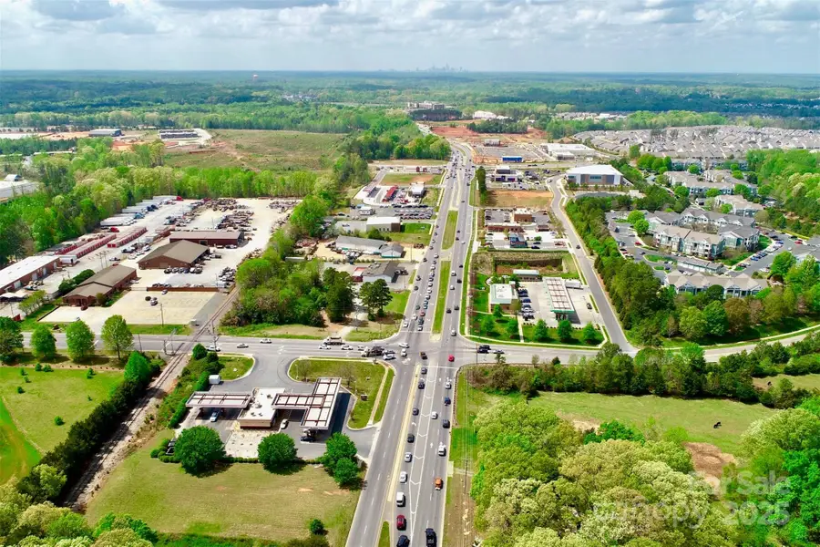 14211 Cabarrus Road, Charlotte, NC 28227 - Image #2