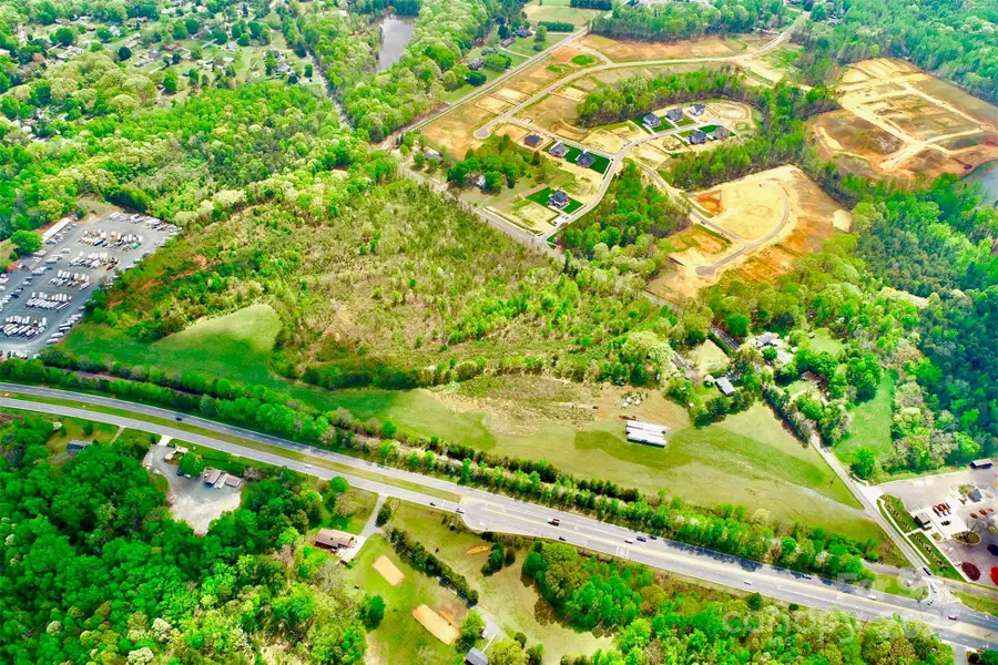 14211 Cabarrus Road, Charlotte, NC 28227 - Image #3