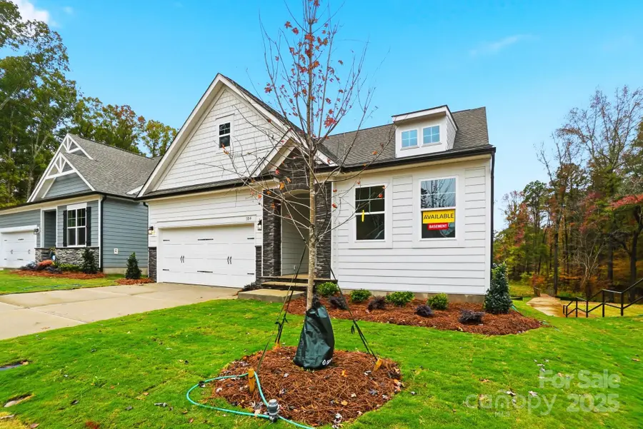 104 S Inneswood Lane, Mooresville, NC 28115 - Image #2