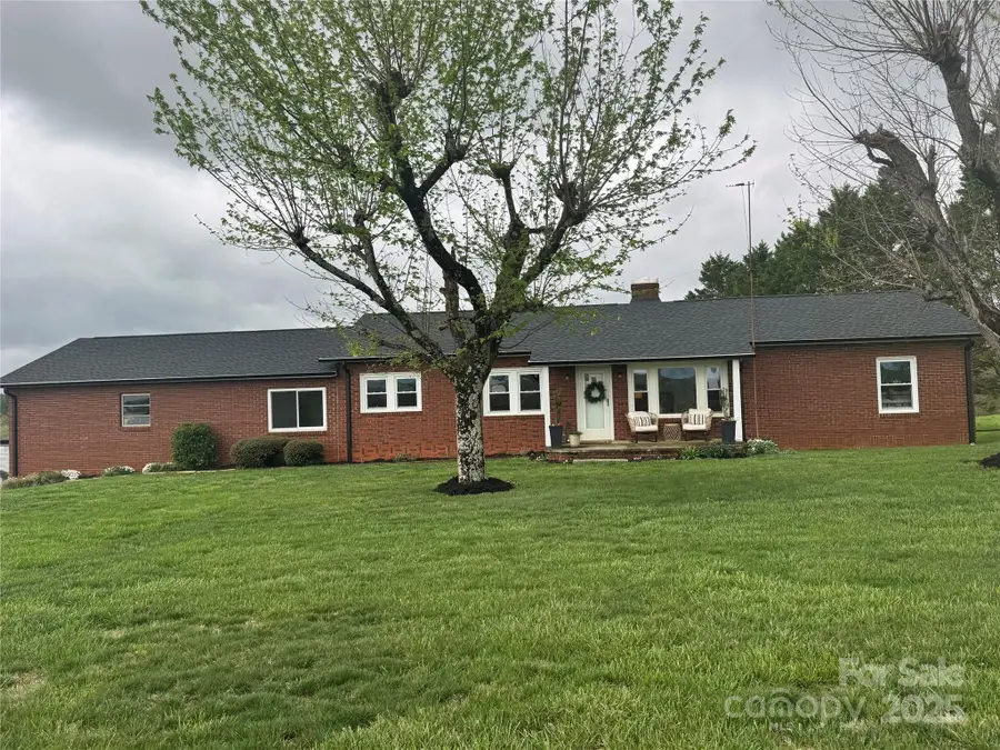 5373 Nc Hwy 16 Highway N, Taylorsville, NC 28681 - Image #2