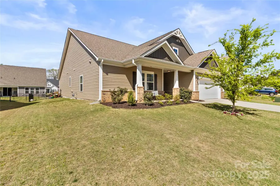 7633 Tanglewood Way, Denver, NC 28037 - Image #3
