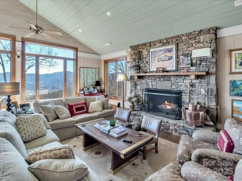 116 Dana Road, Waynesville, NC 28786 - Image #2