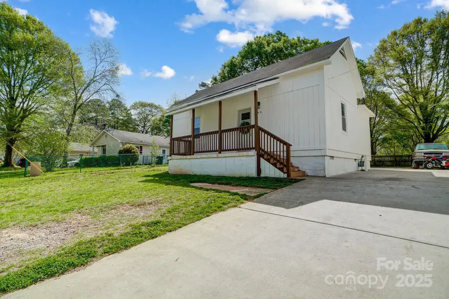 1901 Parkdale Avenue, Gastonia, NC 28052 - Image #3