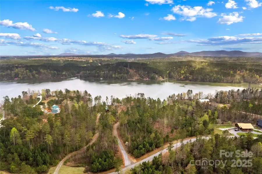 000 Waters Edge Drive #49, Granite Falls, NC 28630 - Image #3