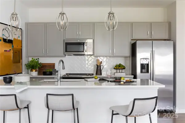 2108 Endeavor Run, Charlotte, NC 28269