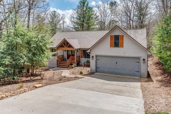 226 Ogana Court, Brevard, NC 28712