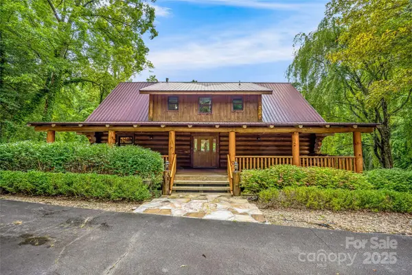 388 Hard To Find Drive, Brevard, NC 28712