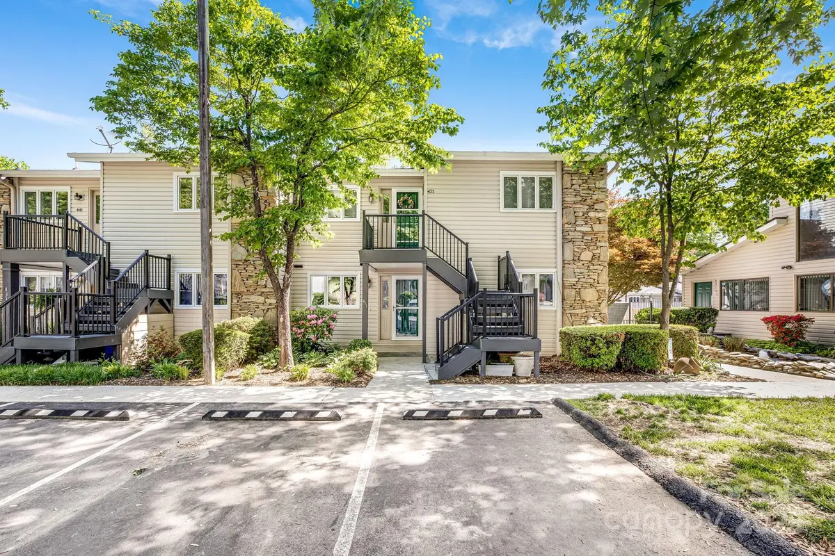 411 Britton Creek Drive #401, Hendersonville, NC 28791 - Image #1