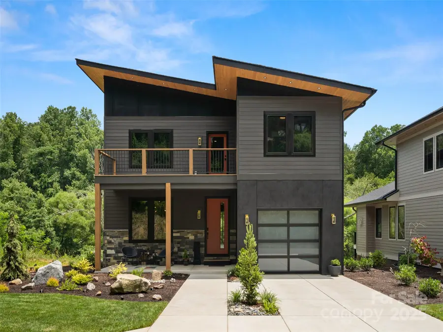 127 Rough Bark Trail, Asheville, NC 28806 - Image #2