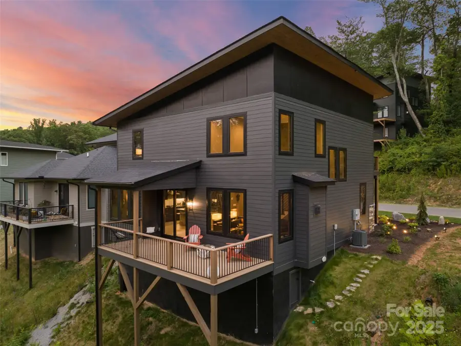 127 Rough Bark Trail, Asheville, NC 28806 - Image #3