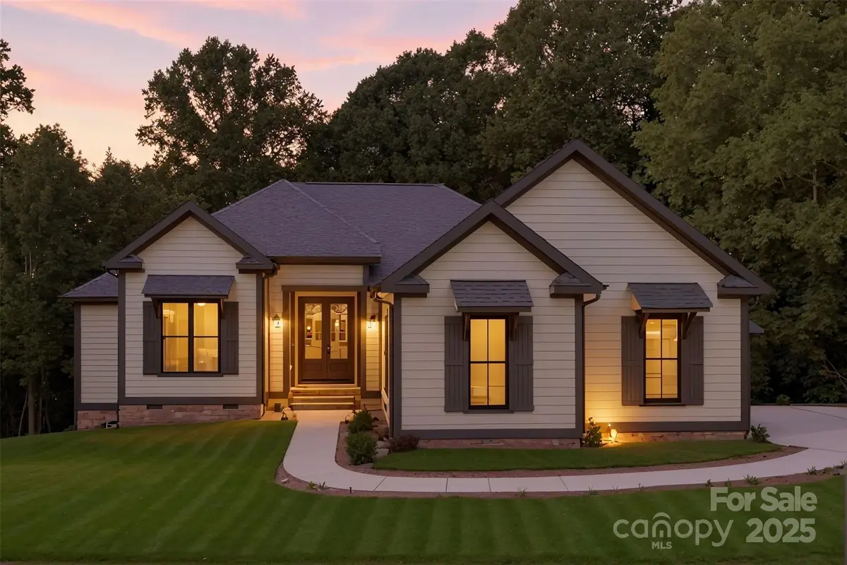 2596 Polo Lane, Maiden, NC 28650 - Image #1