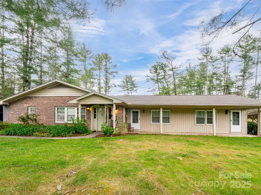 621 Price Road, Hendersonville, NC 28739 - Image #2