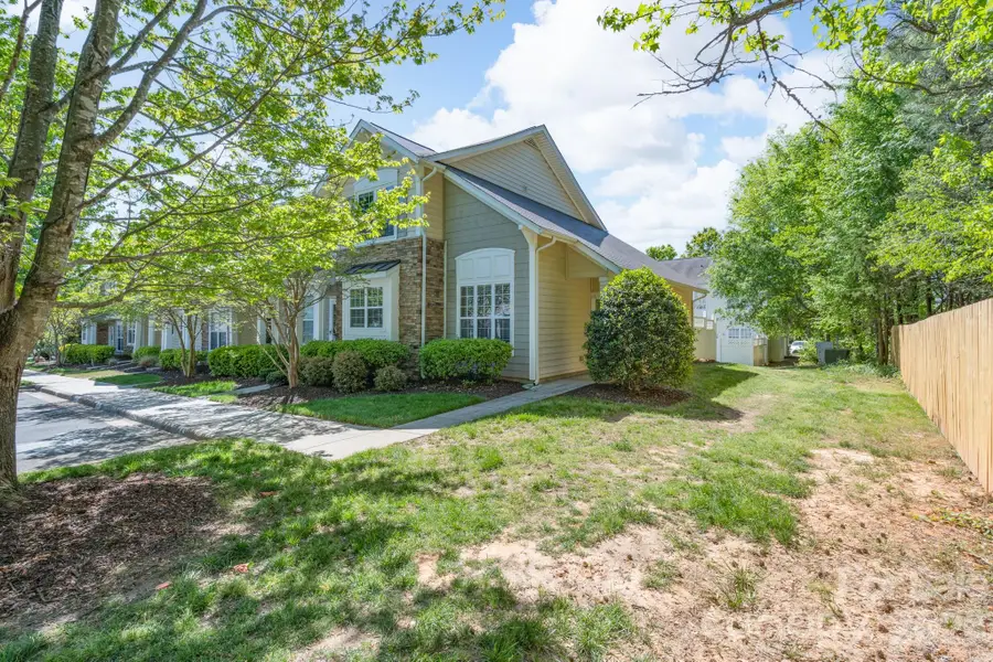 643 Brickdust Court, Fort Mill, SC 29708 - Image #2