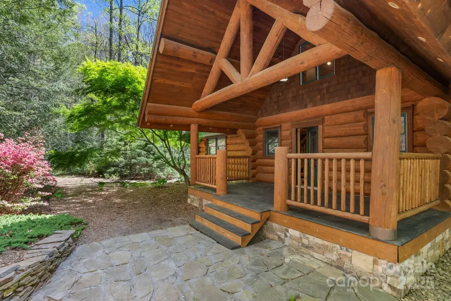 32 Indian Knob Road, Asheville, NC 28803 - Image #3