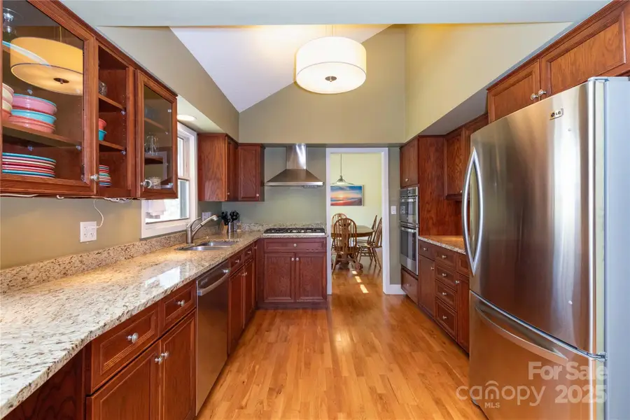 22 Robinhood Road, Asheville, NC 28804 - Image #3