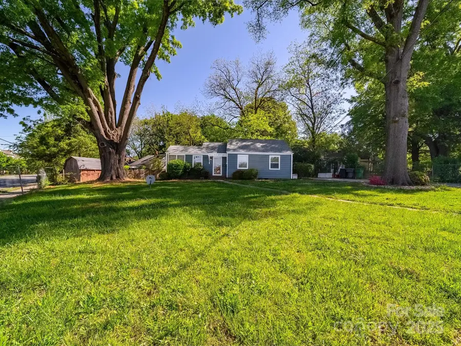 1142 Mona Drive, Charlotte, NC 28206 - Image #3