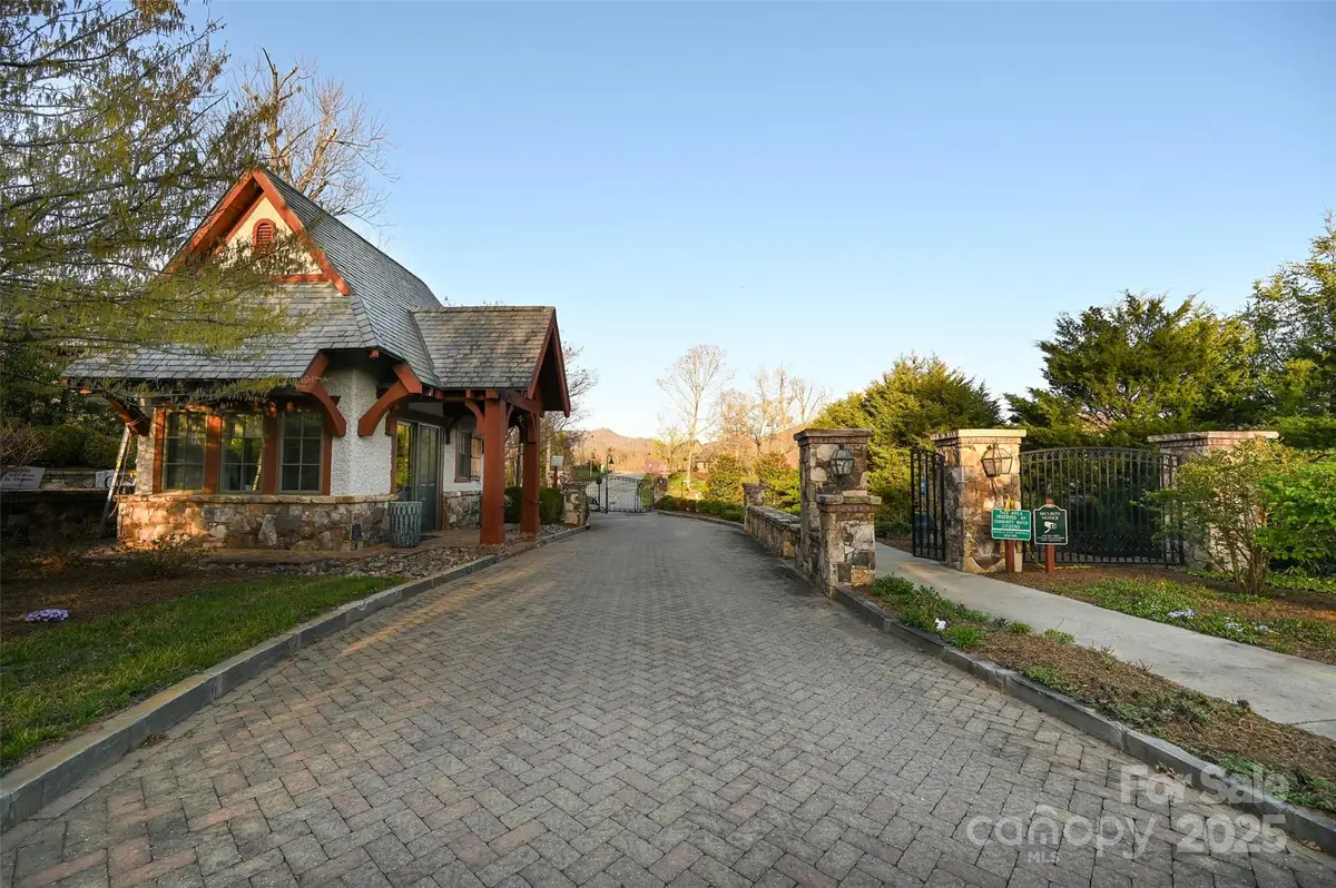 64 French Willow Drive, Asheville, NC 28804 - Image #1