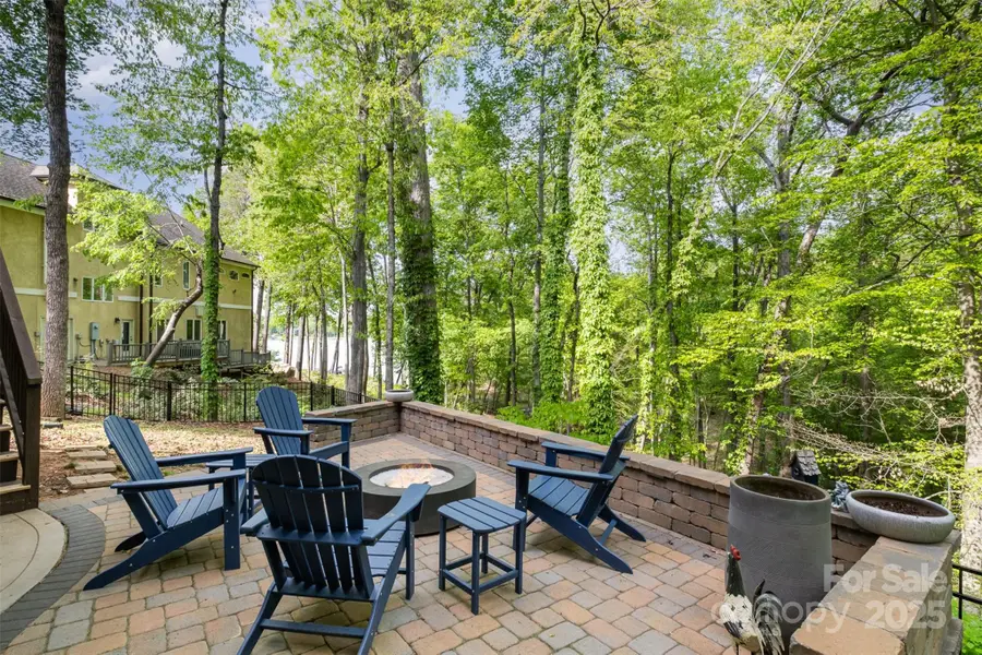 1713 Mt Isle Harbor Drive, Charlotte, NC 28214 - Image #2