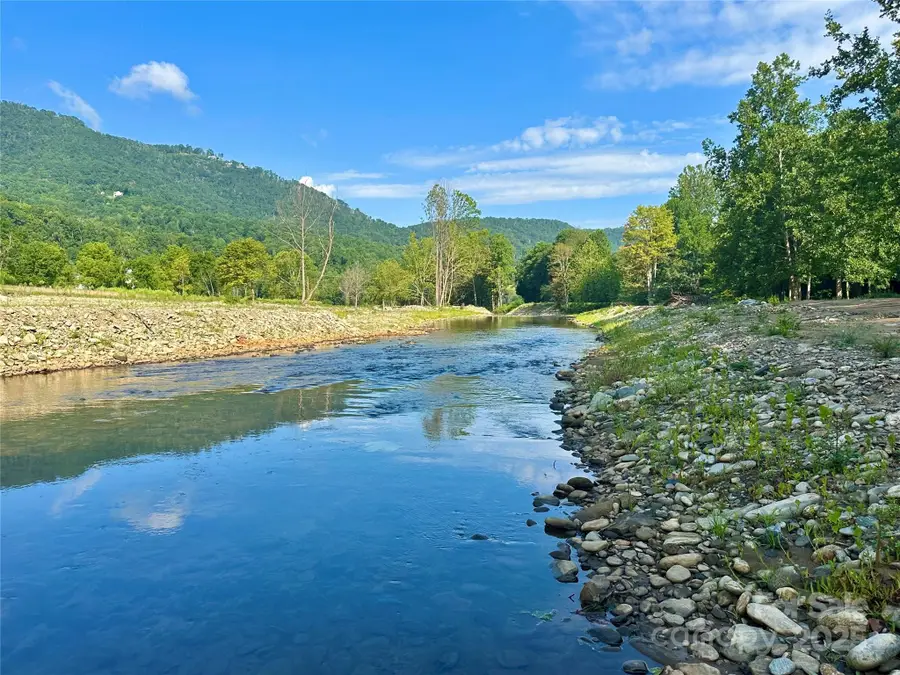 5381 State Hwy 197 S Highway #3, Burnsville, NC 28714 - Image #2