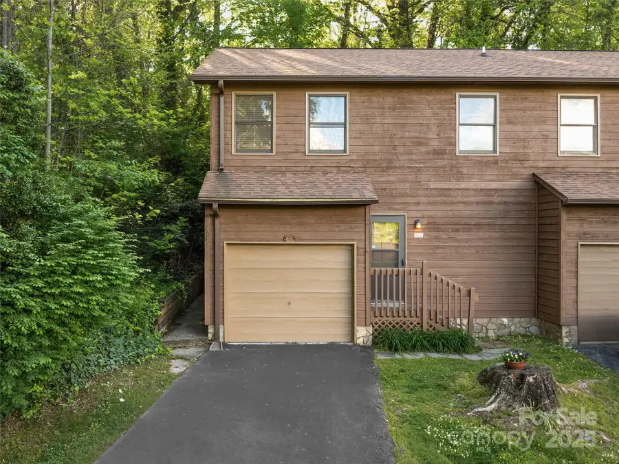 802 Parkway Vista Drive, Asheville, NC 28805 - Image #2