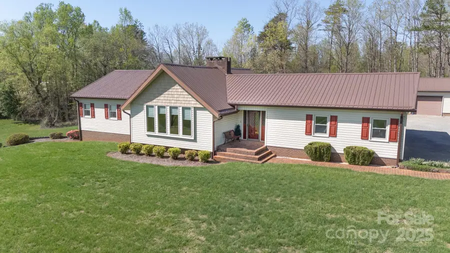 1368 Cajah Mountain Road, Hudson, NC 28638 - Image #3