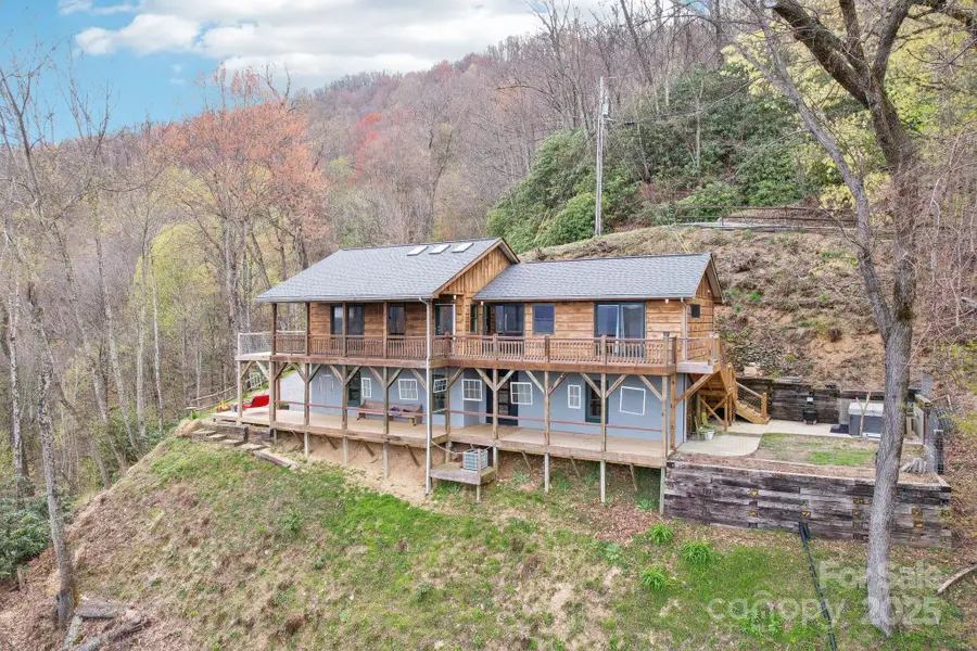 1426 Setzer Cove Road, Maggie Valley, NC 28751 - Image #3